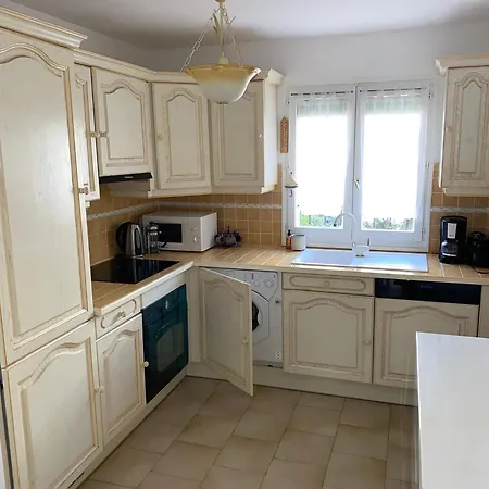 T3 62m2 + Terrasse Ensoleillee *